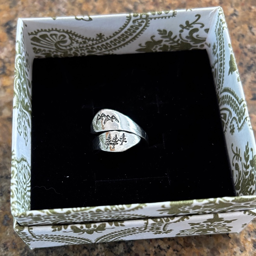 Mountain & Tree Wrap Ring - Silver